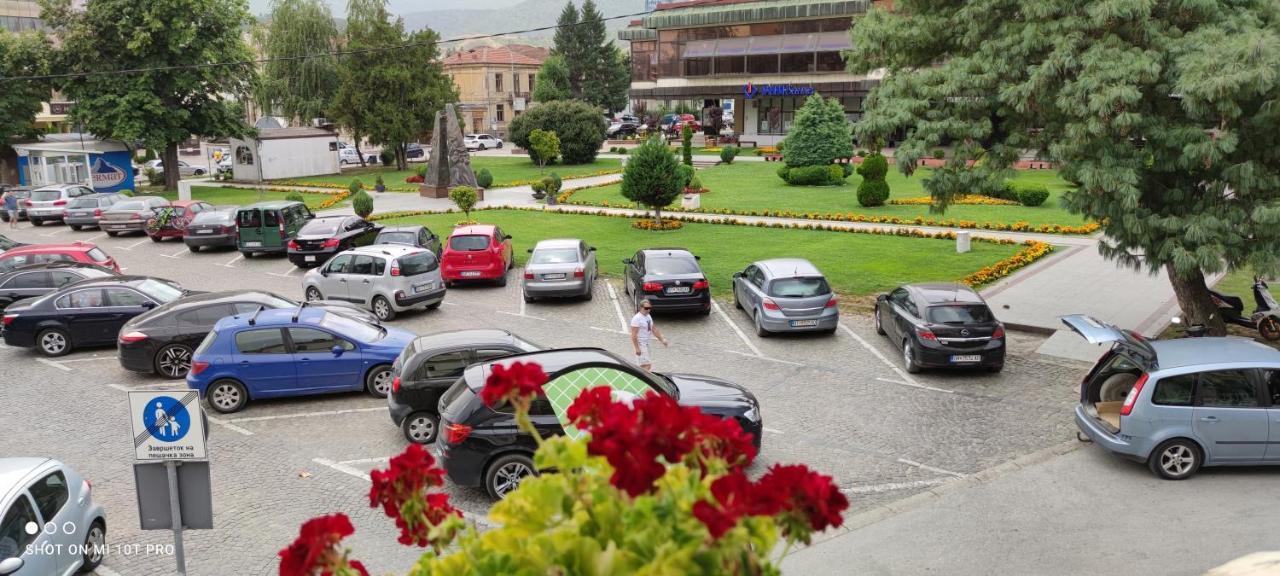 Inbox Apartments Bitola Exteriör bild